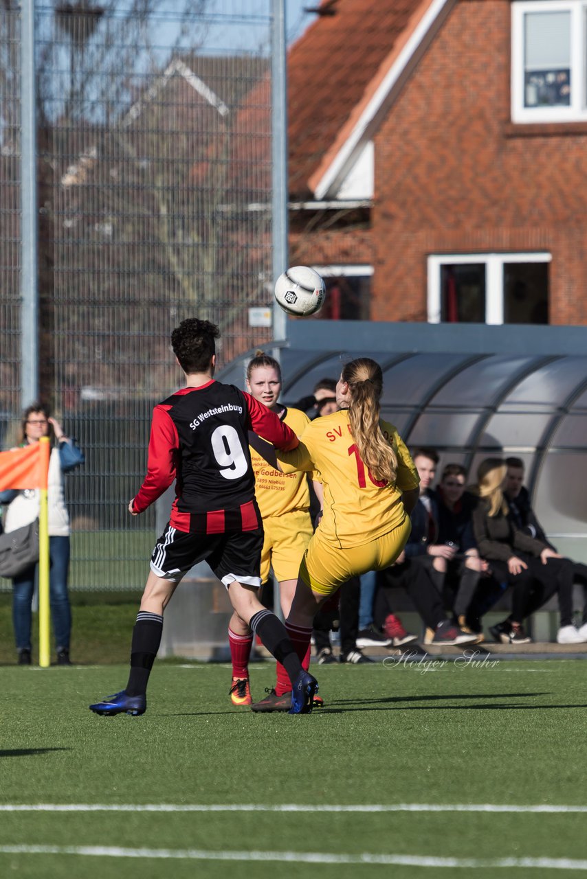 Bild 245 - B-Juniorinnen SG Weststeinburg/Bei - SV Fisia 03 : Ergebnis: 1:2